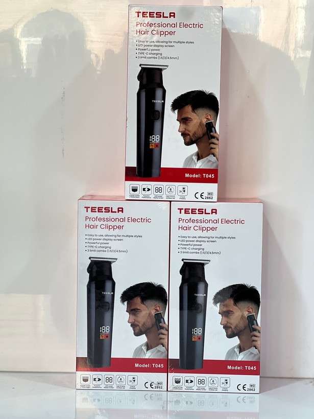 خط زن و ماشین اصلاح تسلا مدل T045